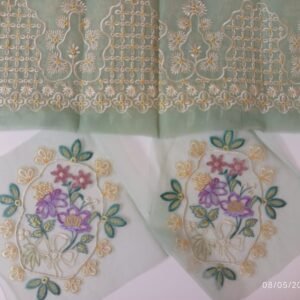Sapphire Set with 1 Yard Wide Border + 2 Matching Motifs